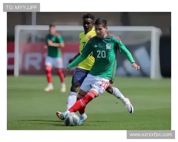 阿特拉斯与帕丘卡激战正酣比分悬念引发球迷热议