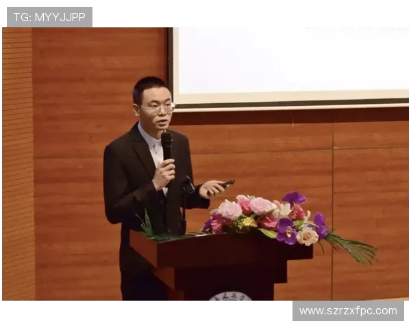 飞盘追梦：周军的热血人生与深度对话探索